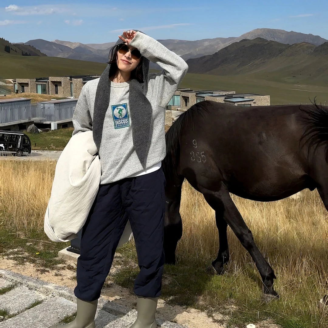 DE Mincollection徽标卫衣/男女日系徽标印花杂花灰圆领卫衣40545