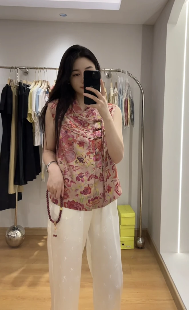 【现货＋运费险】新中式立领无袖背心女夏季新款国风盘扣小衫流苏