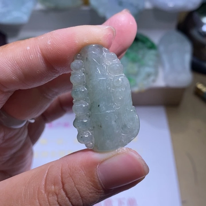【闪购商品】颈饰未镶嵌翡翠节