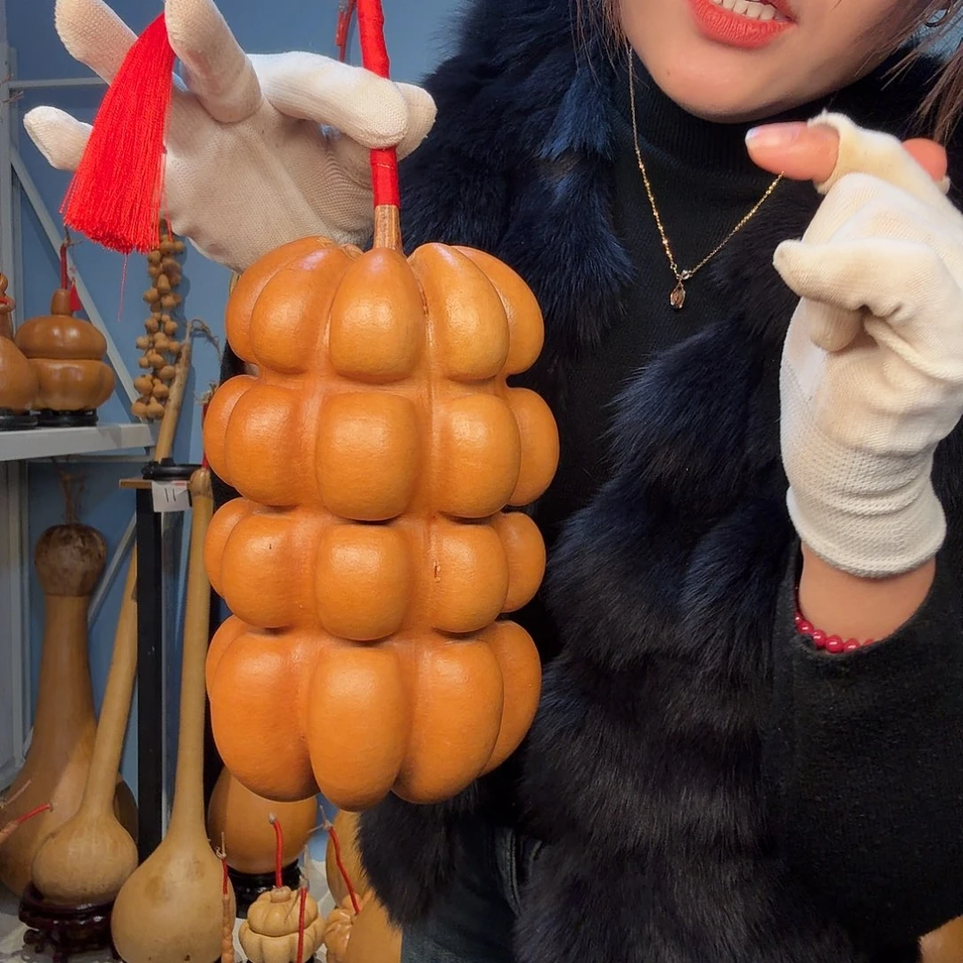 高***学葫芦一位老阿姨带孩子的故事就发生