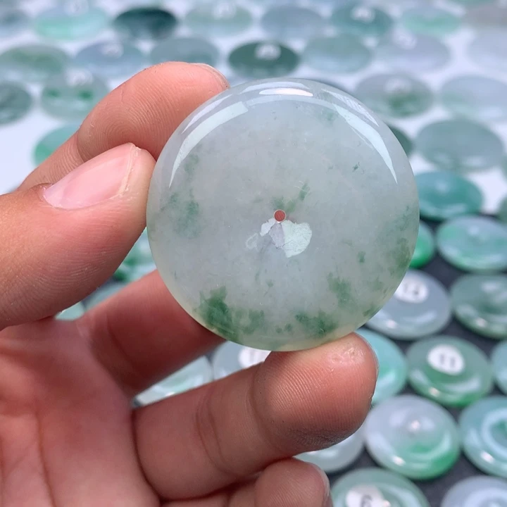 翡翠未镶嵌颈饰缅甸天然A货翡翠40-6.4