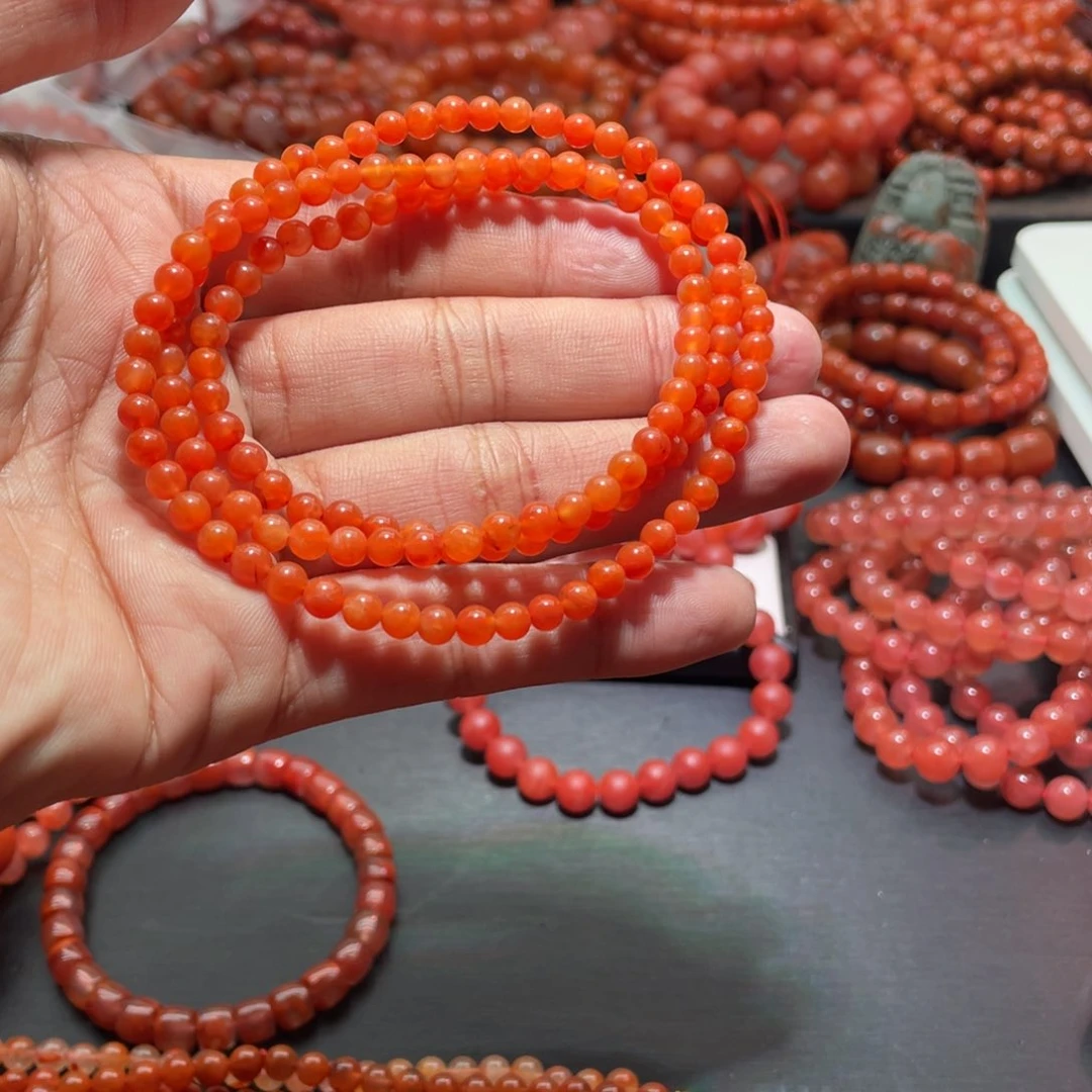南红玛瑙手链未镶嵌