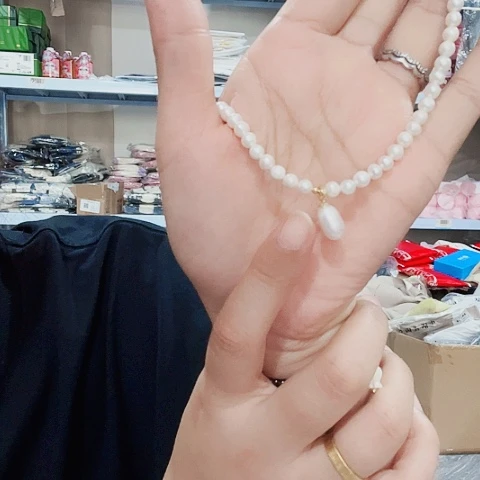 061珍珠项链一个现货80