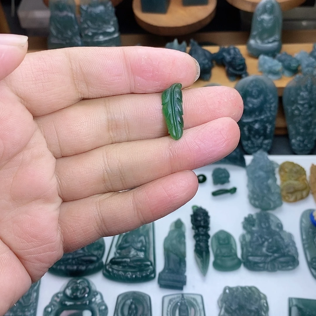 定制翡翠未镶嵌叶子