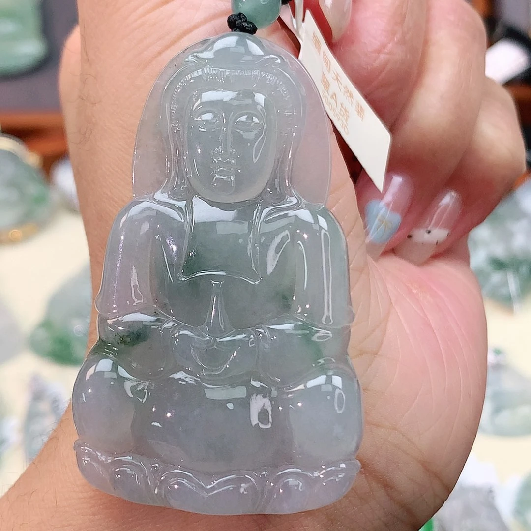 翡翠未镶嵌颈饰观音
