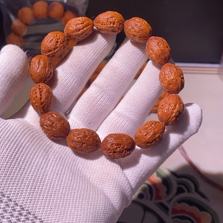 文玩核桃手串……14