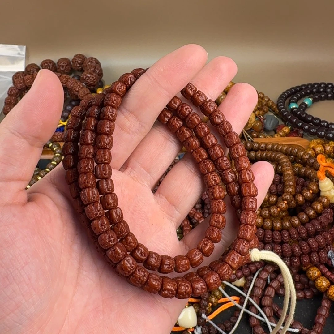 翟***翟金刚菩提吊坠图健健康康