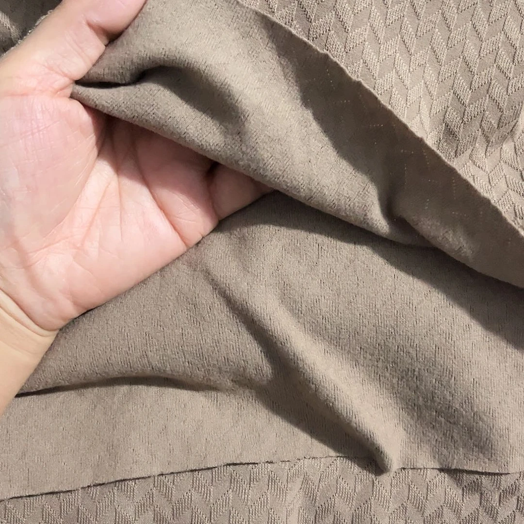 卡其色麦穗打底衫1.6×2米长