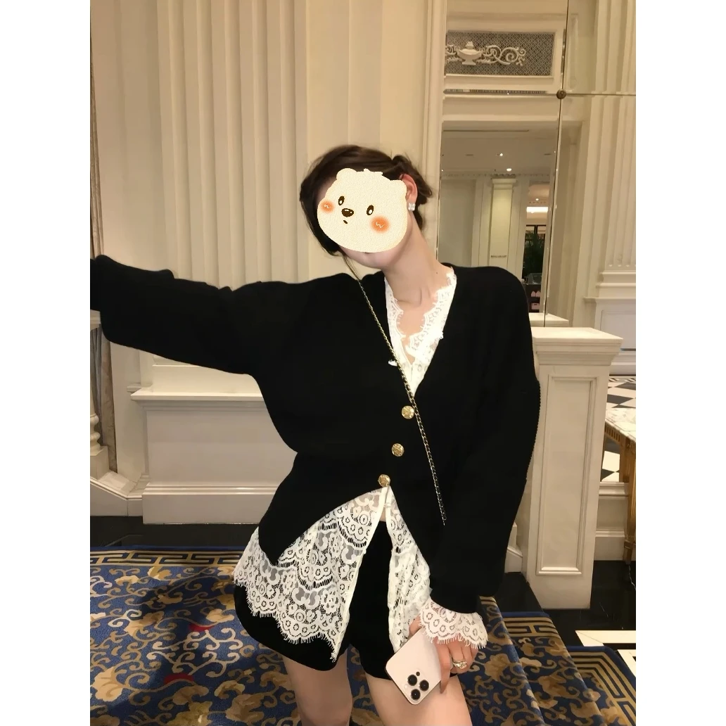 新款早秋时尚2025气质百搭针织开衫叠穿蕾丝衬衫衫上衣短裤套装