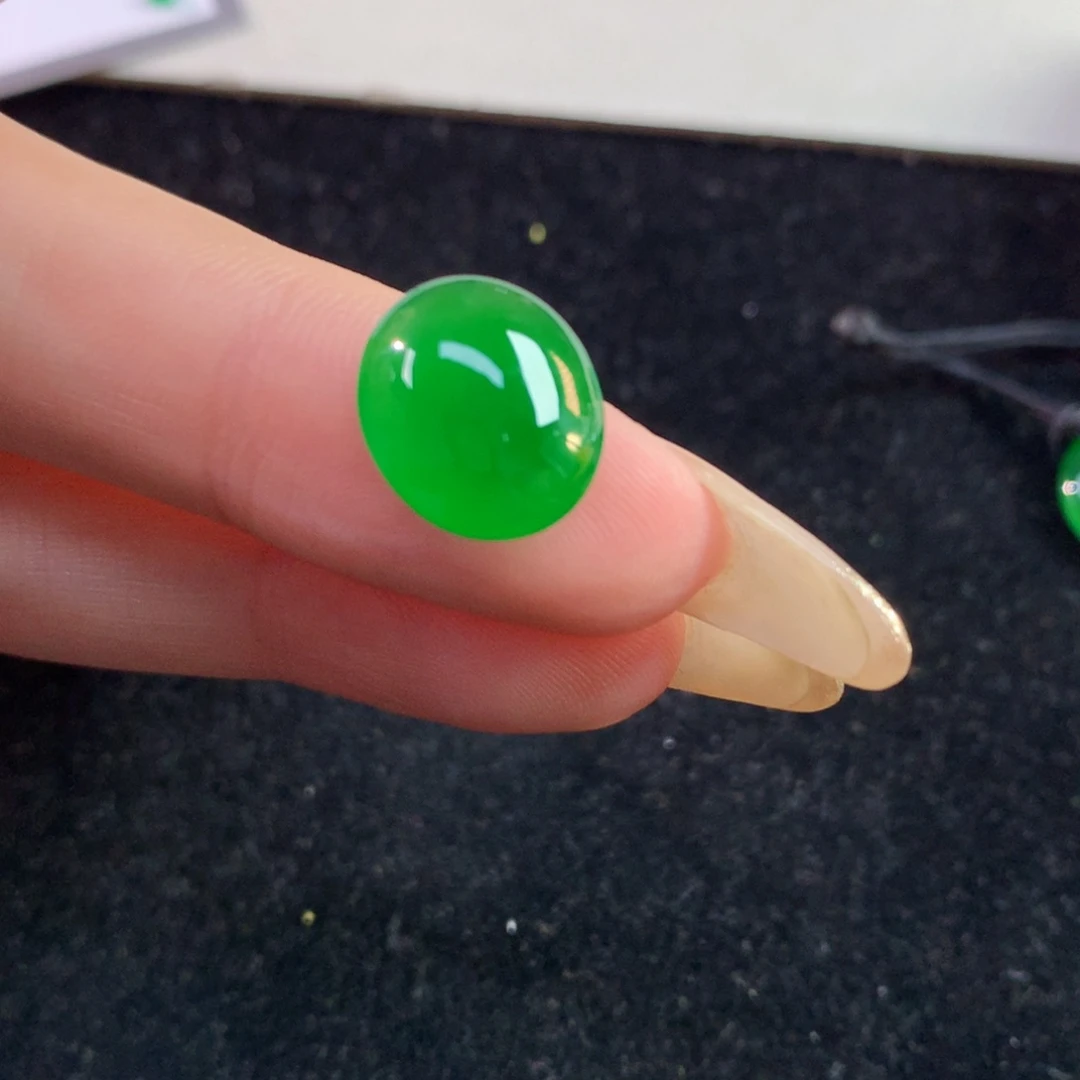 翡翠裸石13.04-11.33-5.3