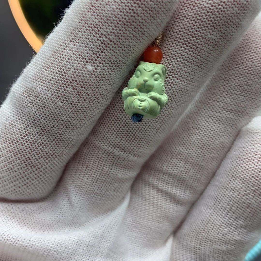 绿松石挂件未镶嵌