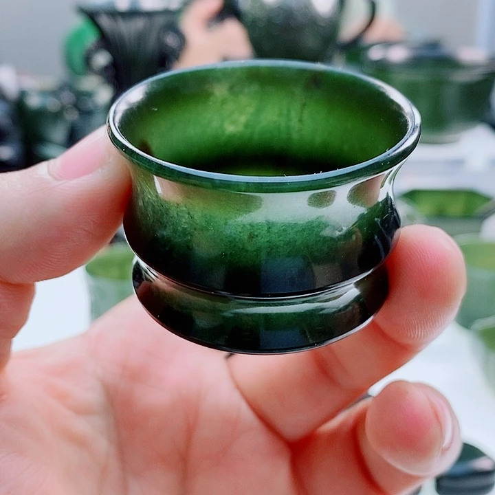 和田玉（青玉）未镶嵌把件微瑕