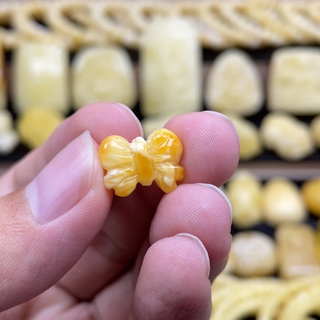 琥珀未镶嵌裸石琥珀蜜蜡