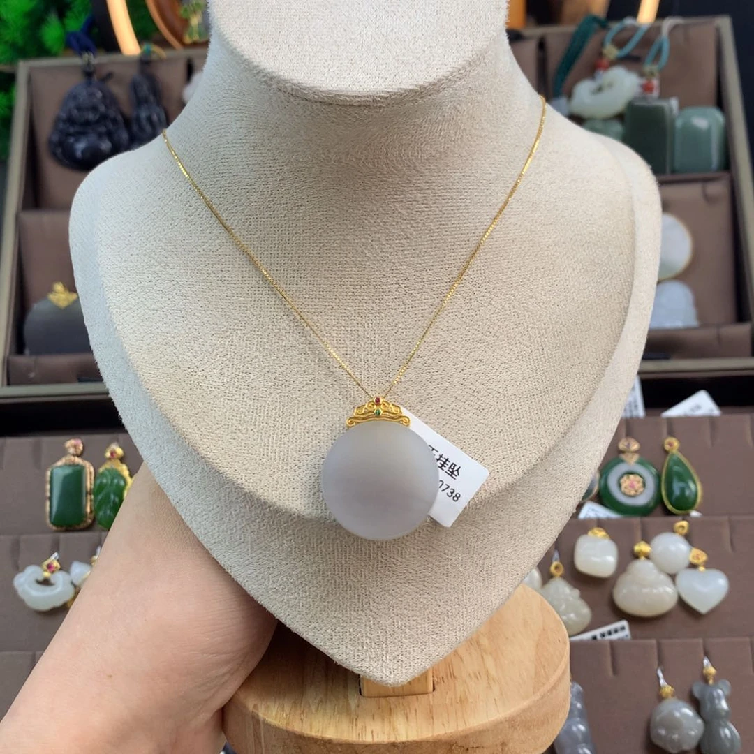 和田玉吊坠18K金镶嵌A****好