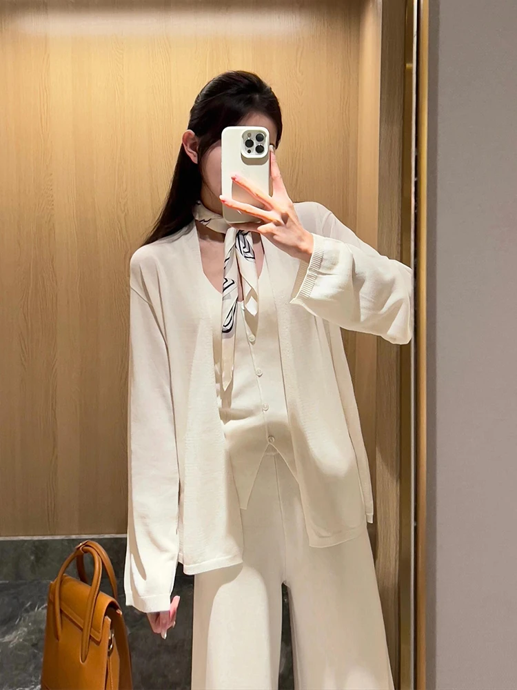 韩系ins风氛围感针织套装女2025秋季长袖针织开衫背心长裤三件套