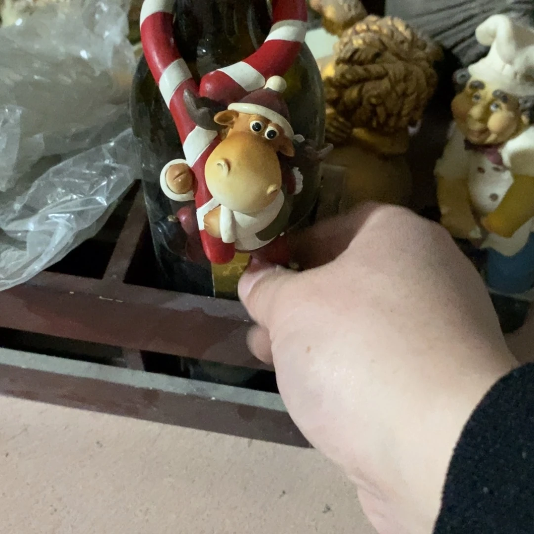 树脂?***罗默认微瑕 树脂摆件