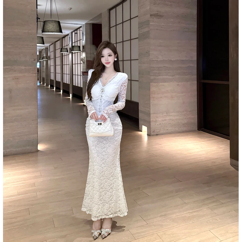 赫小木香风时尚气质v领连衣裙收腰显瘦打底鱼尾裙高级感长裙女秋