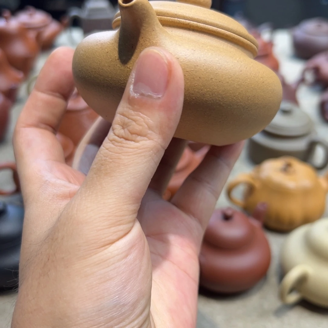 茶壶紫砂150黄段扁腹仿古