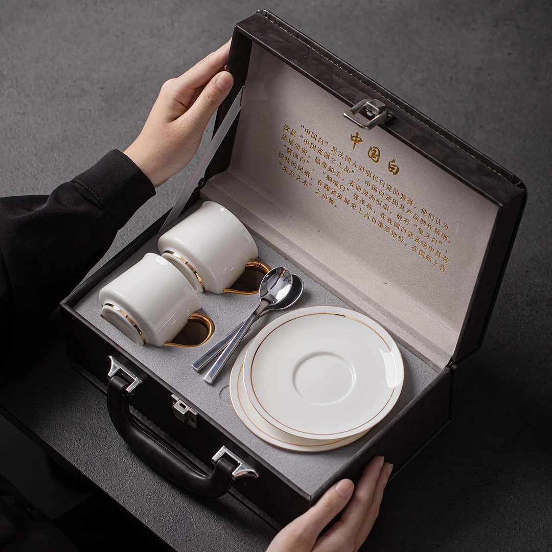 德化羊脂玉白瓷2025新款高颜值的伴手礼陶瓷马克杯咖啡杯套装礼盒