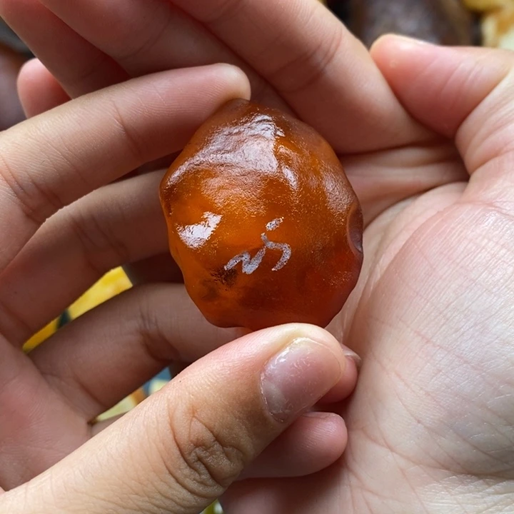 定制蜜蜡未镶嵌蜜蜡原石