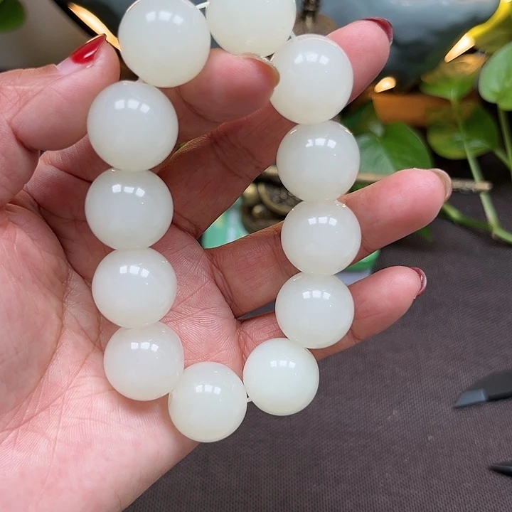 和田玉手串未镶嵌