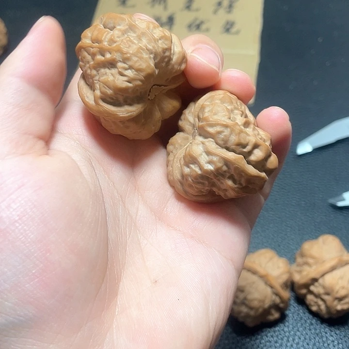 -***子吊坠文玩核桃蛤蟆