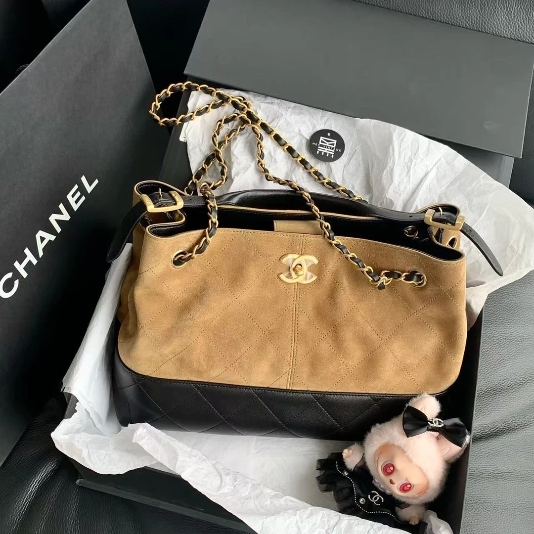 未使用 Chanel/香奈儿 25A高级手工坊麂皮hobo小号34cm 16714540