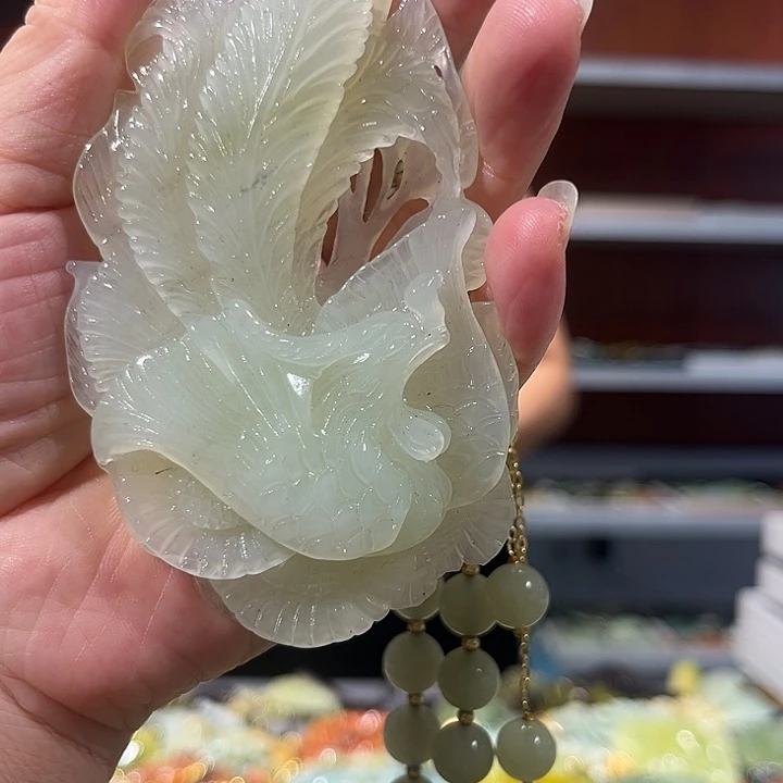 未镶嵌岫玉毛衣链