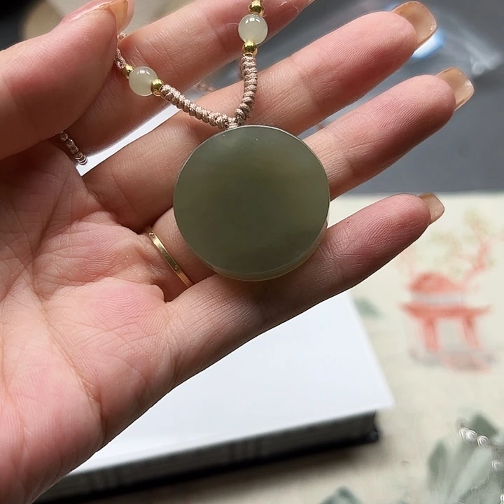 和田玉未镶嵌颈饰32