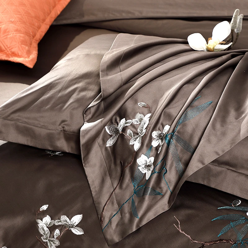 （奥莱专属13号）轻奢100双股四件套纯棉贡缎绣花纯色国风礼盒装