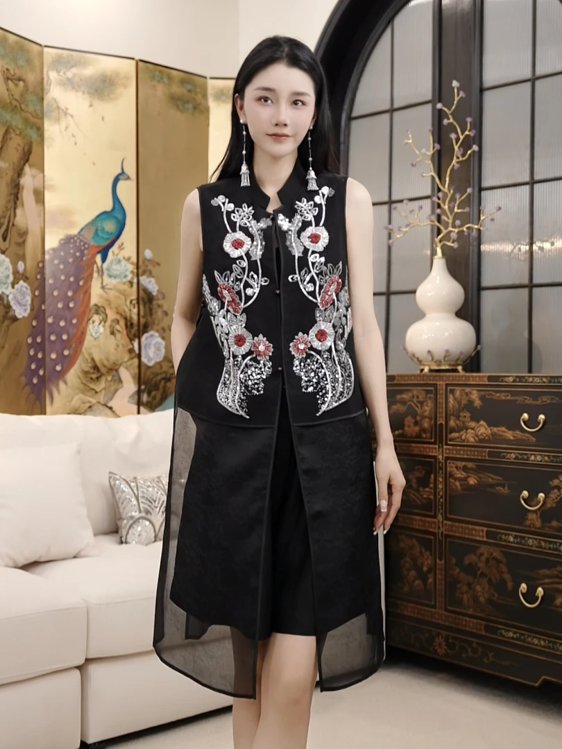 Betty Bairn【白茶梦 · 香云纱】25姆米桑蚕丝长款马甲25B-BW9972