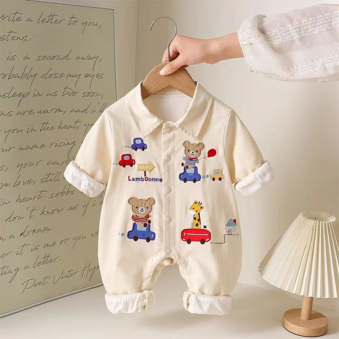 婴儿衣服新生儿宝宝外出服长袖连体衣洋气春秋可爱哈衣卡通爬服