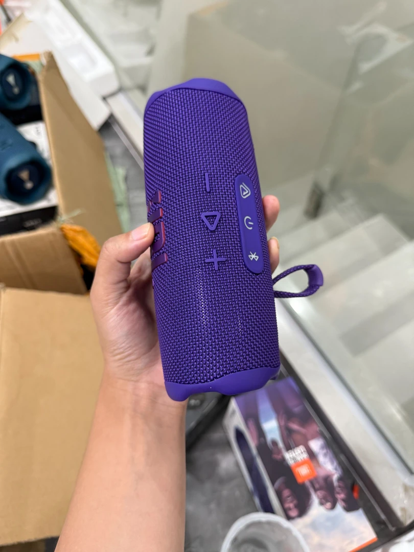 顺丰包邮蓝牙音箱万花筒7代颜色款式随机万7新链接
