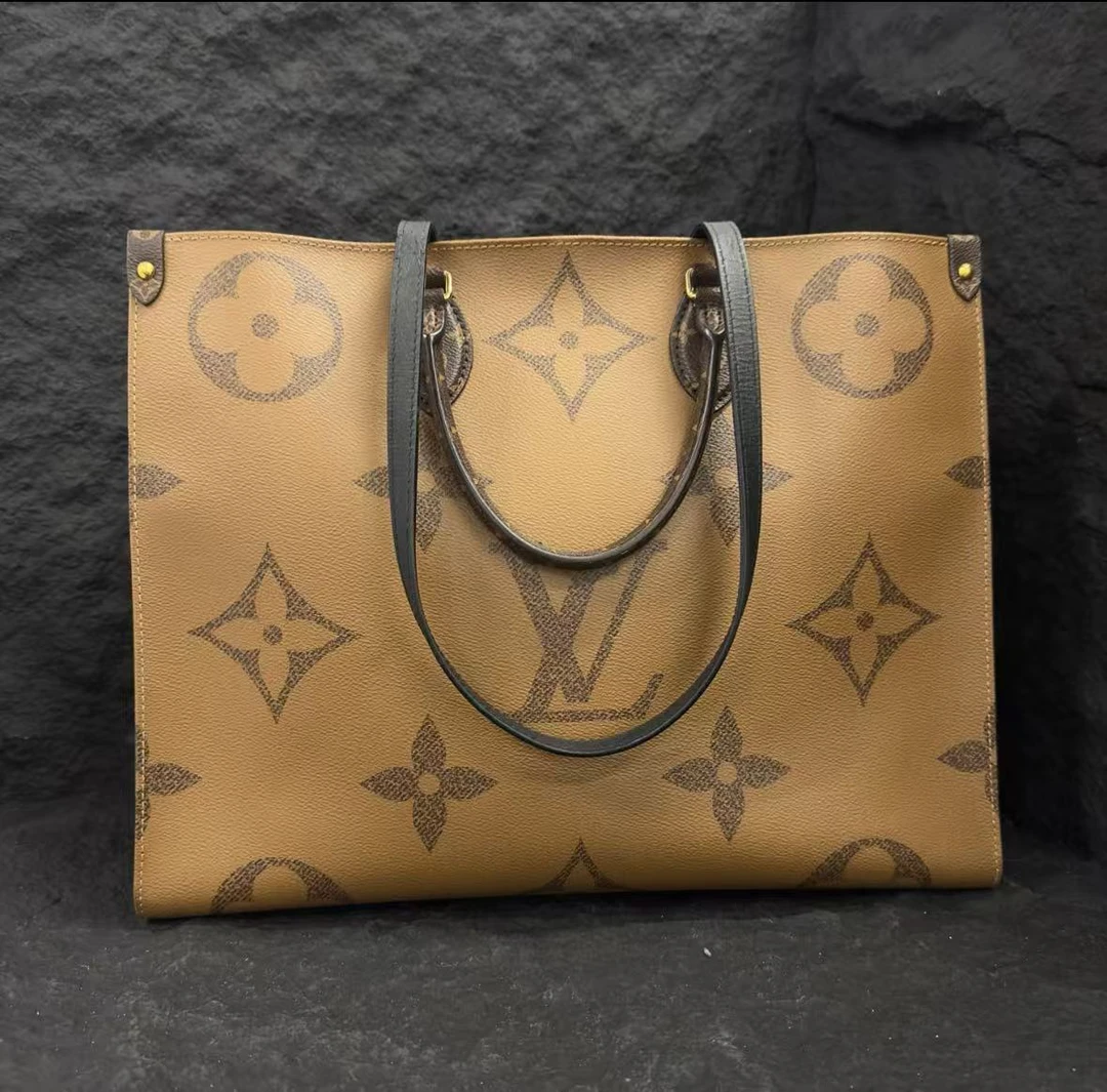 95新 LouisVuitton/路易威登 on the go中号/单肩包