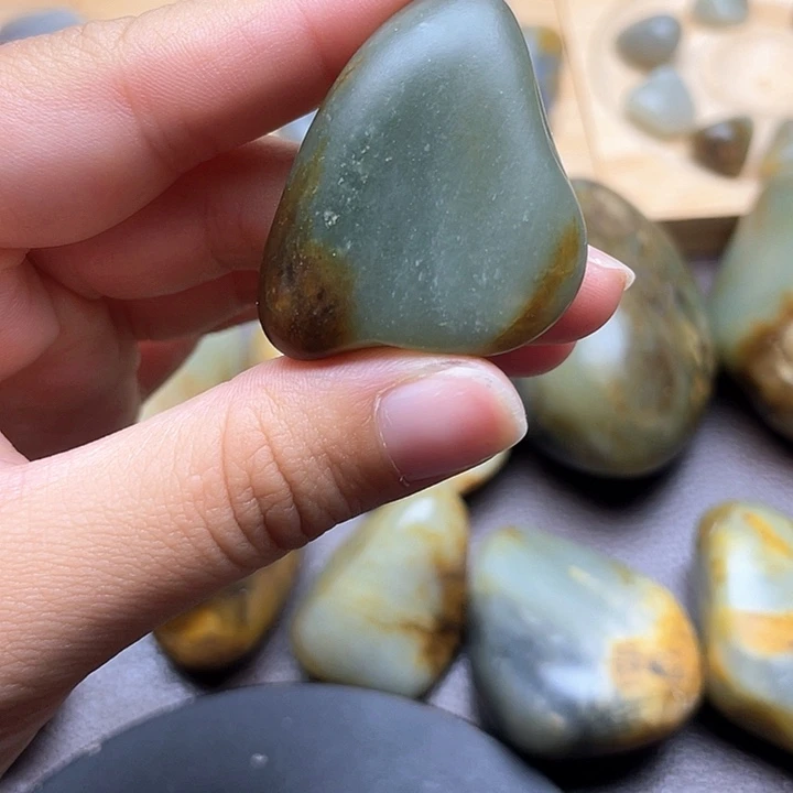 颈饰未镶嵌和田玉7