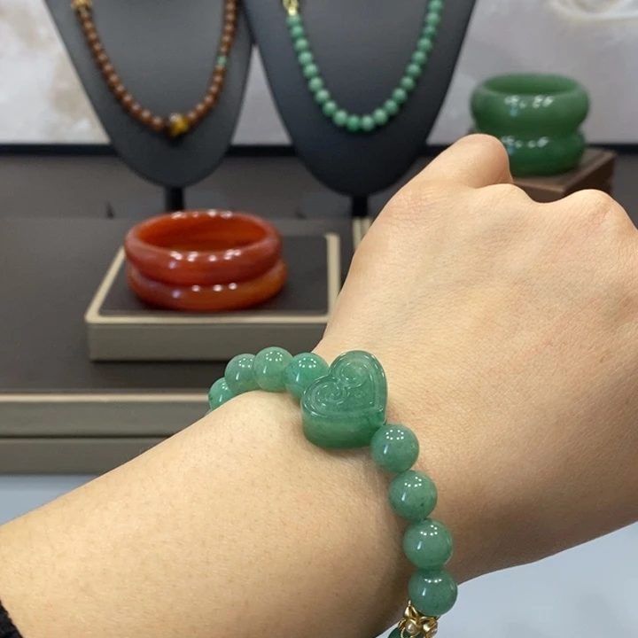 东陵石手镯未镶嵌