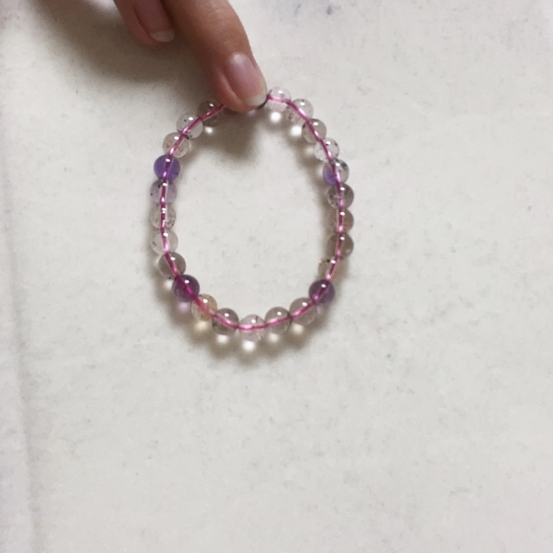 水晶手串未镶嵌简单