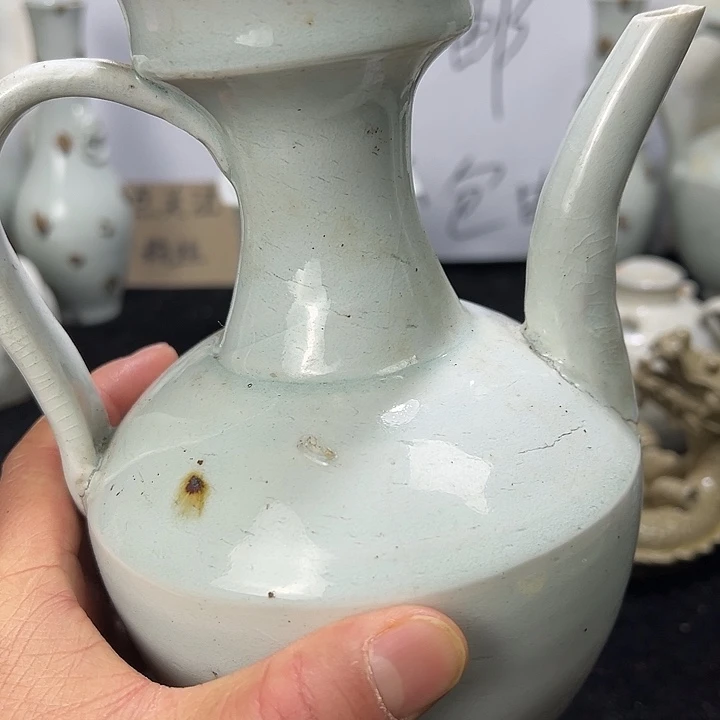 陶其他青白瓷酒壶微瑕疵