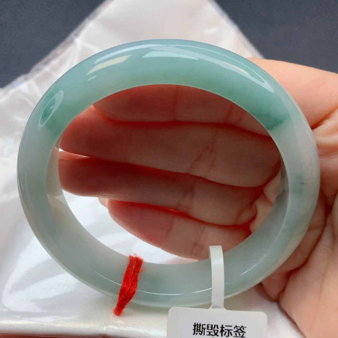翡翠未镶嵌手镯56-57胶润半山水蓝底