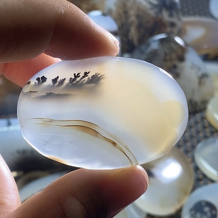 玛瑙/玉髓颈饰未镶嵌浪*