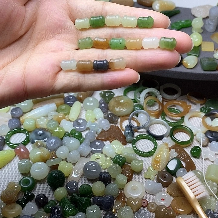 未镶嵌和田玉挂件小竹节19.9一个多样性发其一