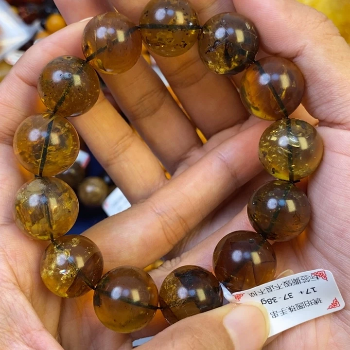 琥珀未镶嵌珠宝奇石