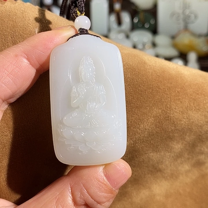 和田玉颈饰未镶嵌王***·