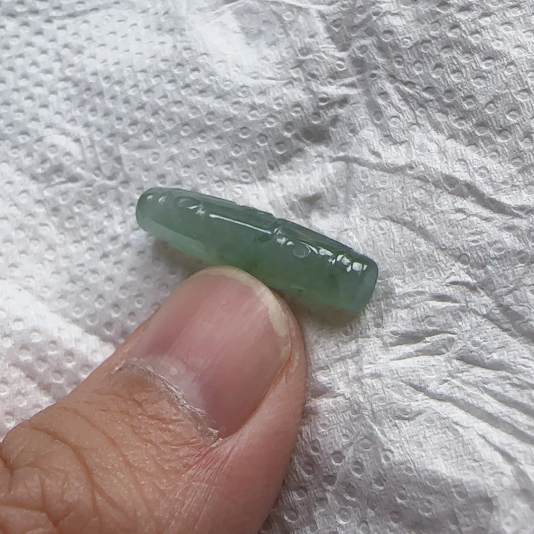 颈饰未镶嵌翡翠天珠