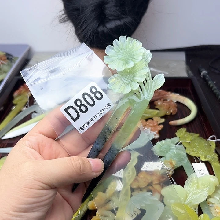 蛇纹石玉发饰合金?****