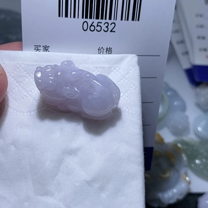 翡翠未镶嵌颈饰天光墟翡翠市场现金代购