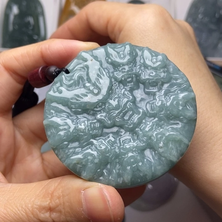 翡翠未镶嵌挂件翡翠