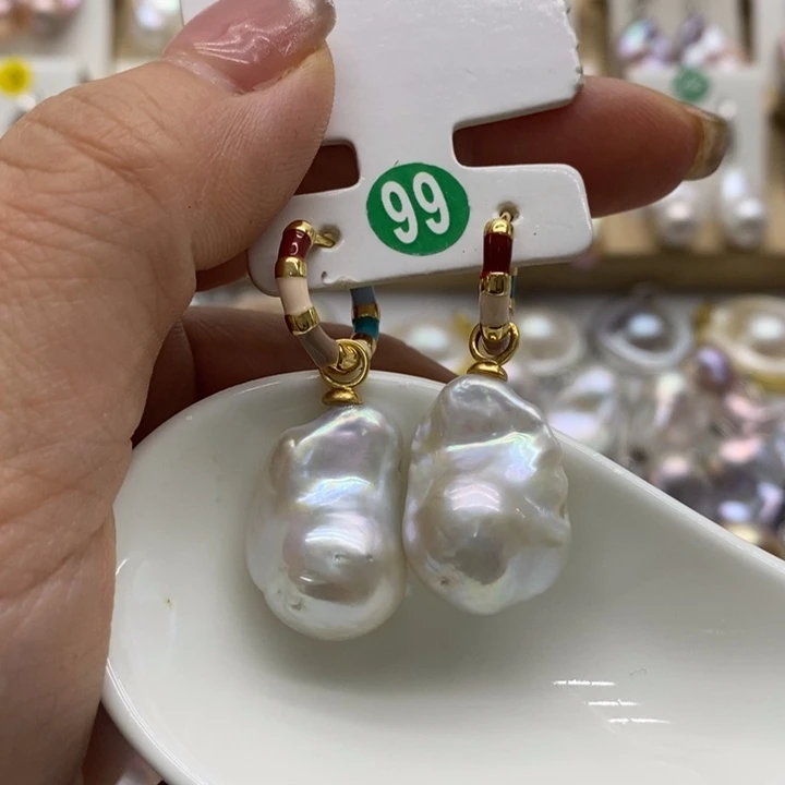 银S925镶嵌淡水珍珠耳饰