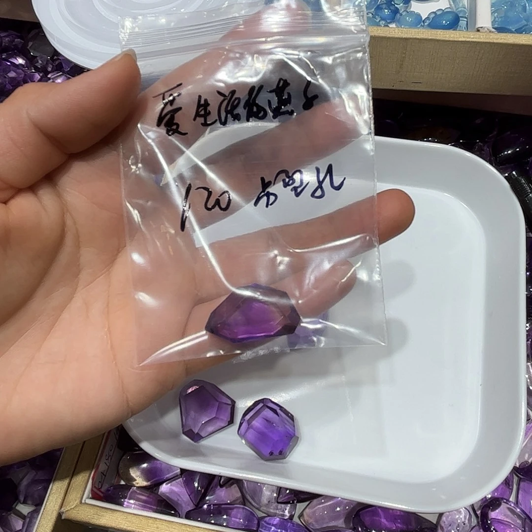 水晶珠宝半成品未镶嵌爱****)紫水晶随形