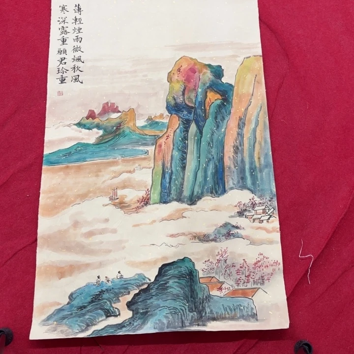 国画花鸟等图案为一体而